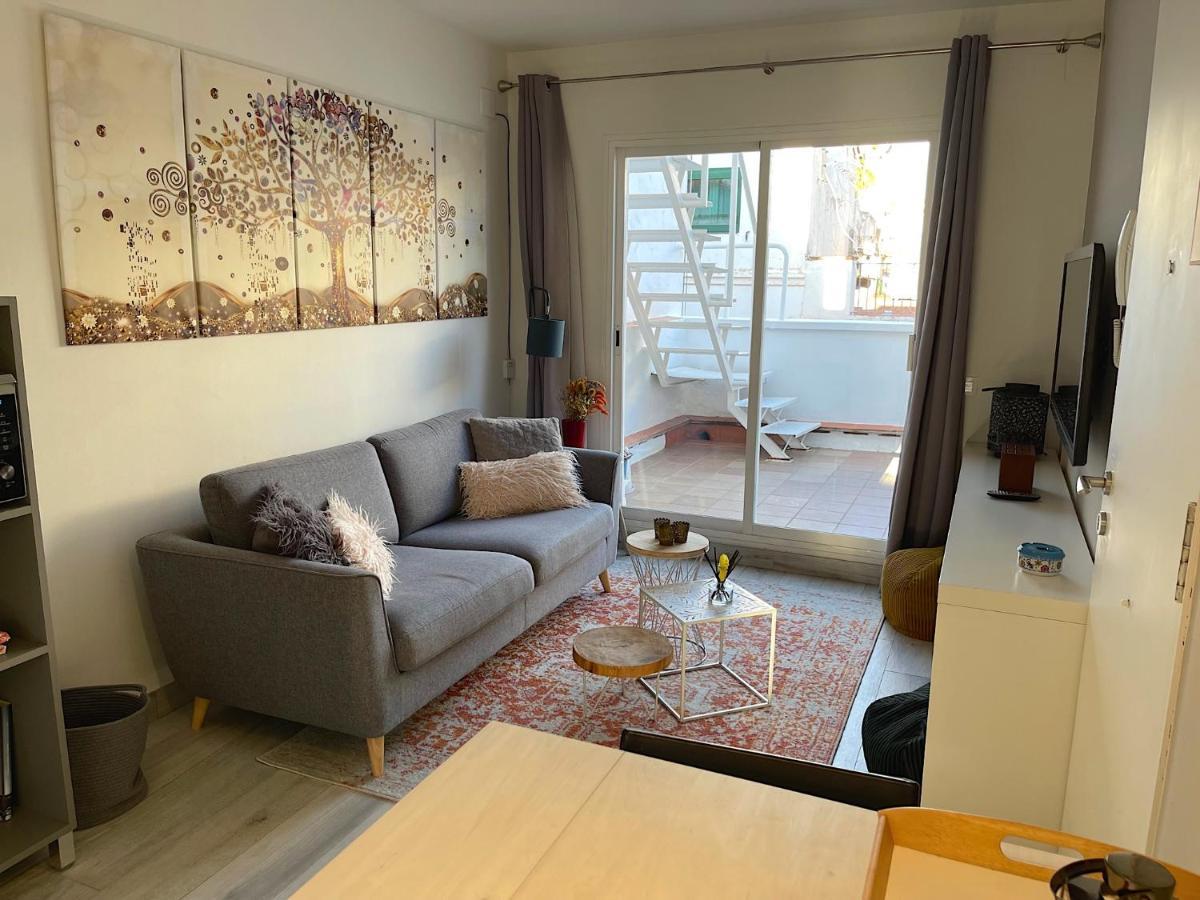 Amazing 2 Bedroom Apartment With Big Sun Terrace Sitges Centre Beach Exteriör bild